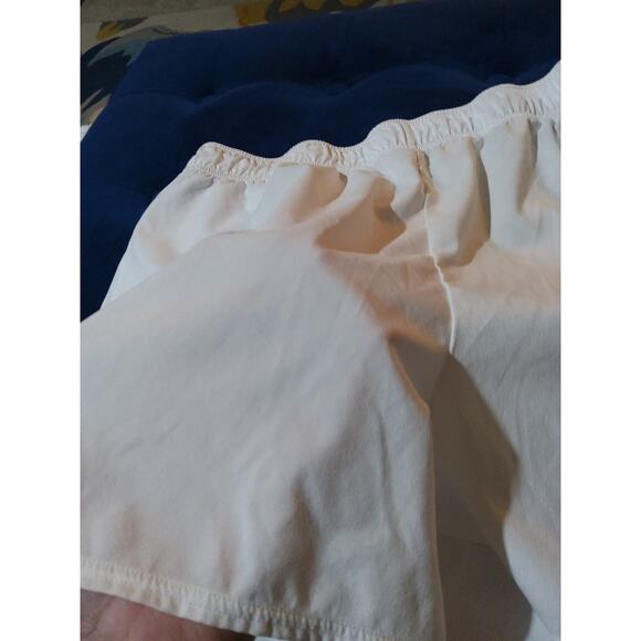 $Gymshark white lightweight shorts athletic gym workout pull on. Sz XL - Picture 6 of 6